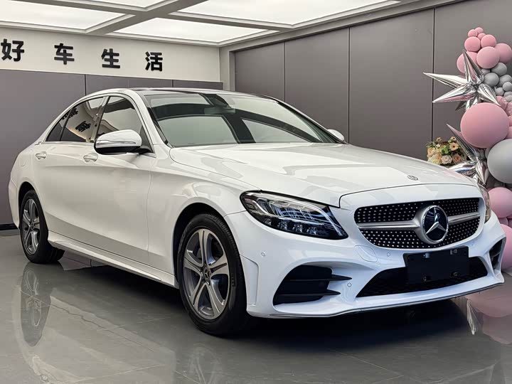 Mercedes-Benz C-Class 2019 C 260 L — фото 3