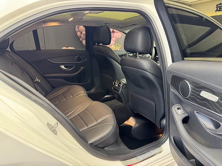Mercedes-Benz C-Class 2019 C 260 L — фото 10