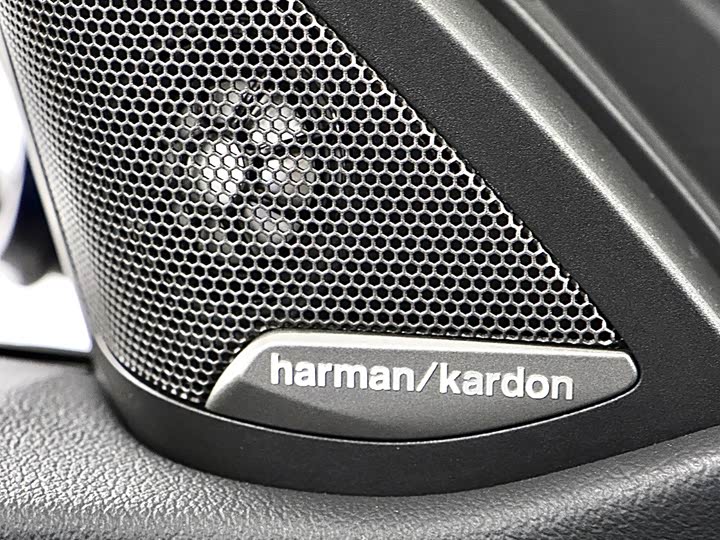 BMW M4 2021 M 4 M x Drive — фото 18