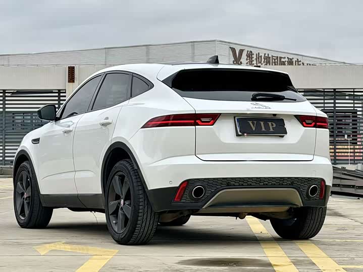 Jaguar E-PACE 2018 P 200 S V — фото 11