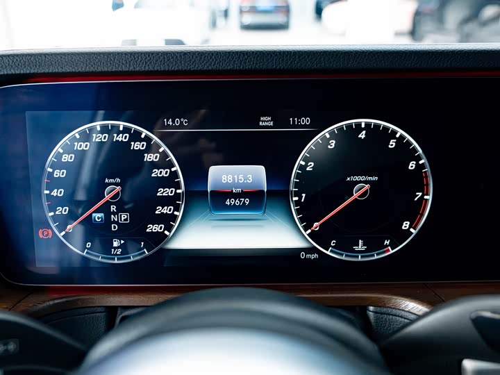 Mercedes-Benz G-Class 2021 G 500 — фото 18