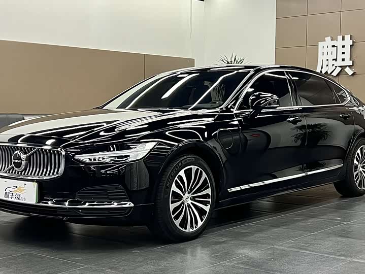 Volvo S90 Hybrid 2024 Hybrid 4 WD — фото 1