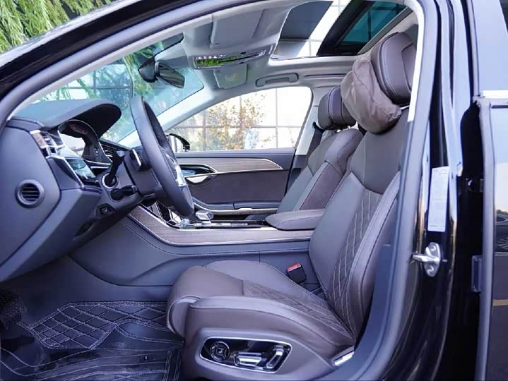 Audi A8 2024 A 8 L 55 TFSI quattro Flagship — фото 12