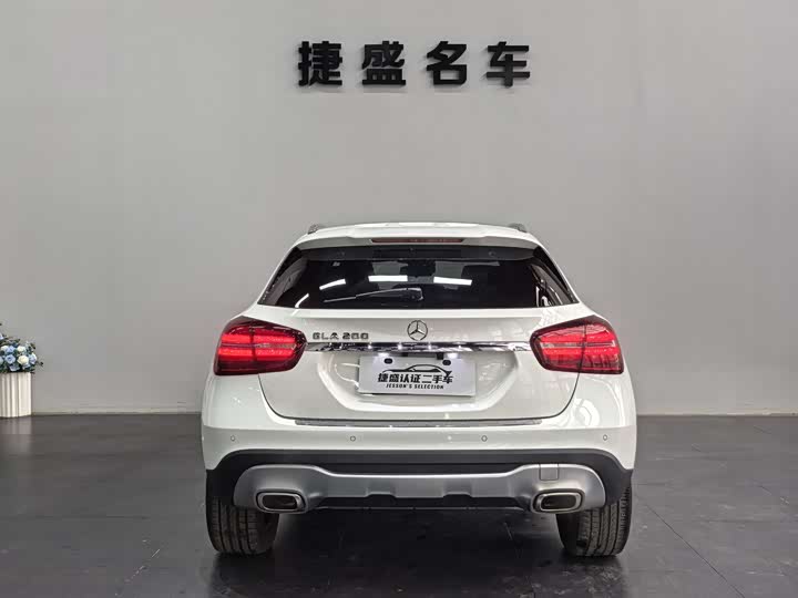 Mercedes-Benz GLA 2018 GLA 200 — фото 5