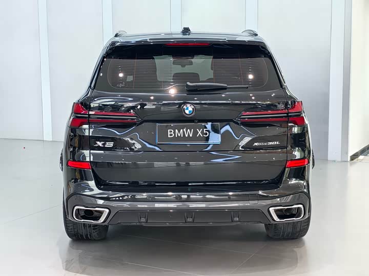 BMW X5 — фото 16