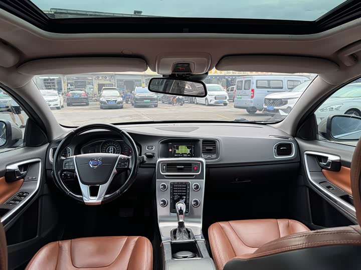 Volvo S60 2015 S 60 L 2.0 T — фото 12