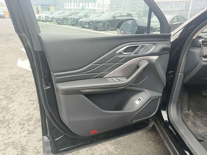 Hongqi HS7 PHEV 2024 2.0 T PHEV 4 WD 6 — фото 4