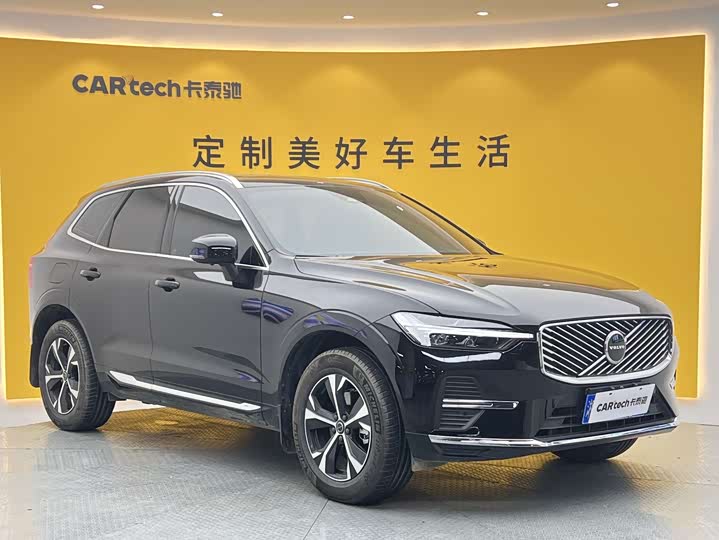 Volvo XC60 2026 B 5 4 WD — фото 31