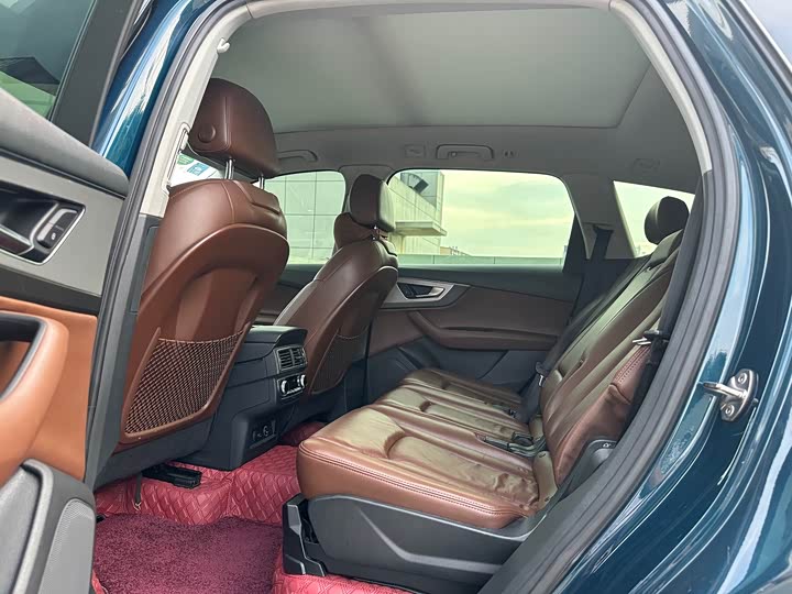 Audi Q7 2018 40 TFSI Comfort — фото 6