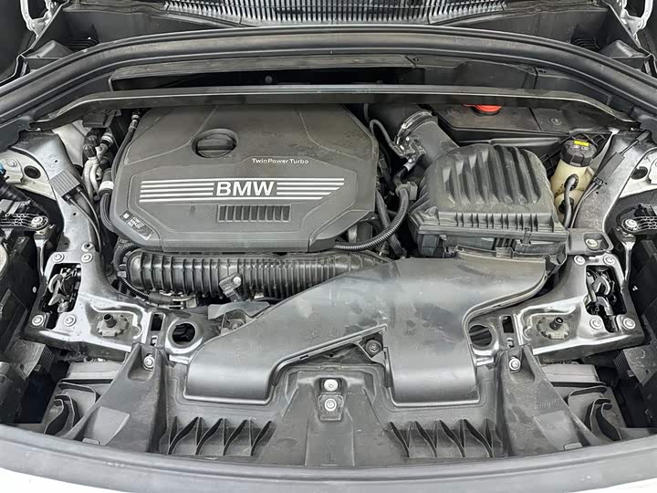 BMW X1 2021 x Drive 25 Li — фото 17