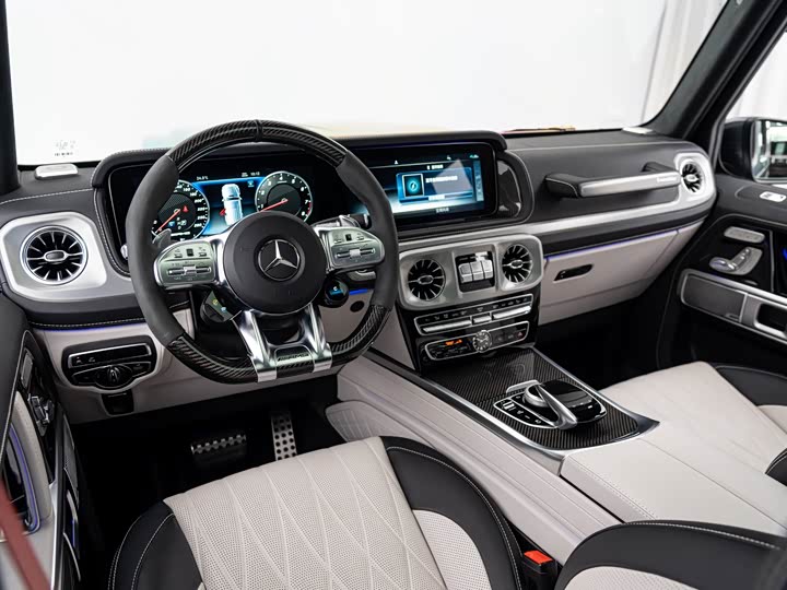 Mercedes-Benz G-Class 2022 AMG G 63 — фото 10