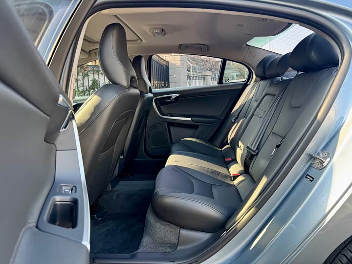 Volvo S60 2017 S 60 L T 3 — фото 8