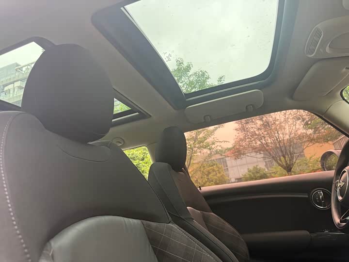 MINI Hatch — фото 12