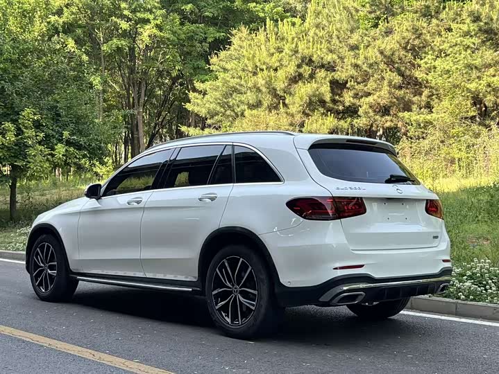 Mercedes-Benz GLC 2020 GLC 300 L 4 MATIC — фото 4