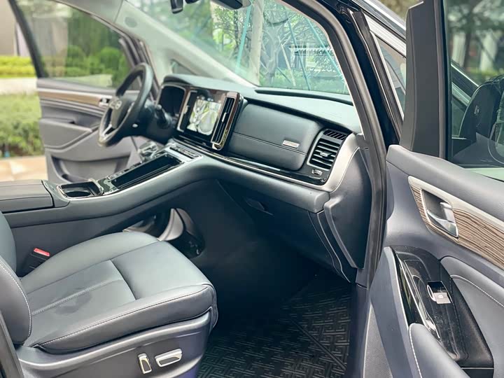 Trumpchi M8 2023 390 T — фото 36