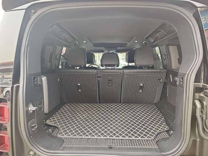 Land Rover Defender — фото 12