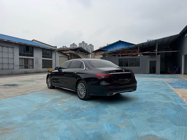 Mercedes-Benz E-Class 2021 E 300 L Luxury — фото 7