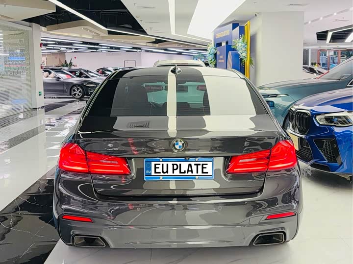 BMW 5 Series — фото 4
