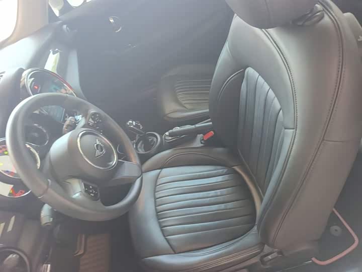 MINI Hatch — фото 15