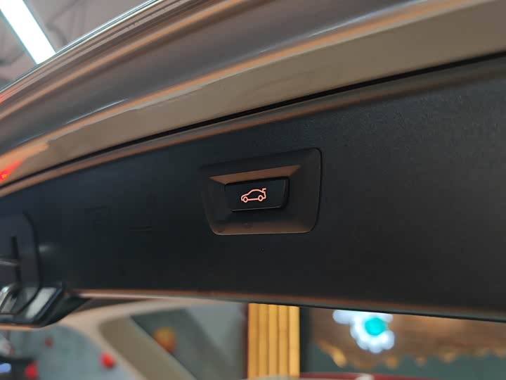 BMW 5 Series — фото 12