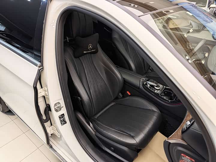 Mercedes-Benz E-Class 2016 E 300 L — фото 36