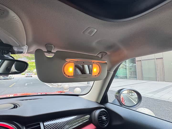 MINI Hatch — фото 13