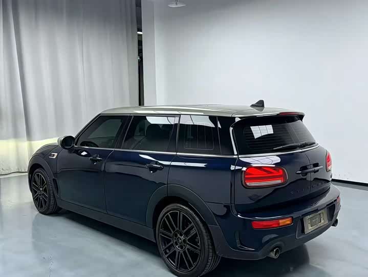 MINI Clubman — фото 8