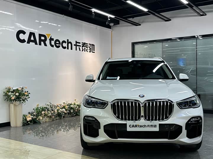 BMW X5 2020 x Drive 40i M — фото 2