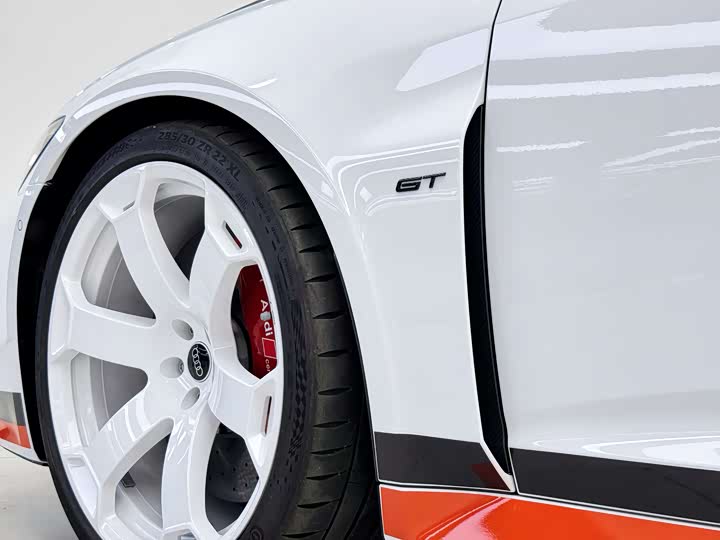 Audi RS 6 2025 RS 6 Avant GT — фото 25