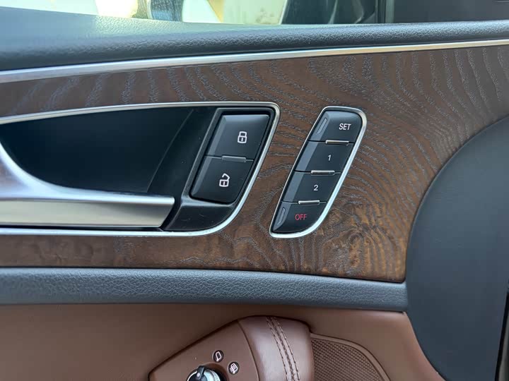 Audi A6L 2016 50 TFSI quattro — фото 14