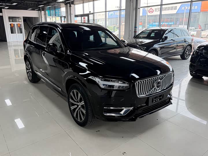 Volvo XC90 2022 B 5 — фото 2
