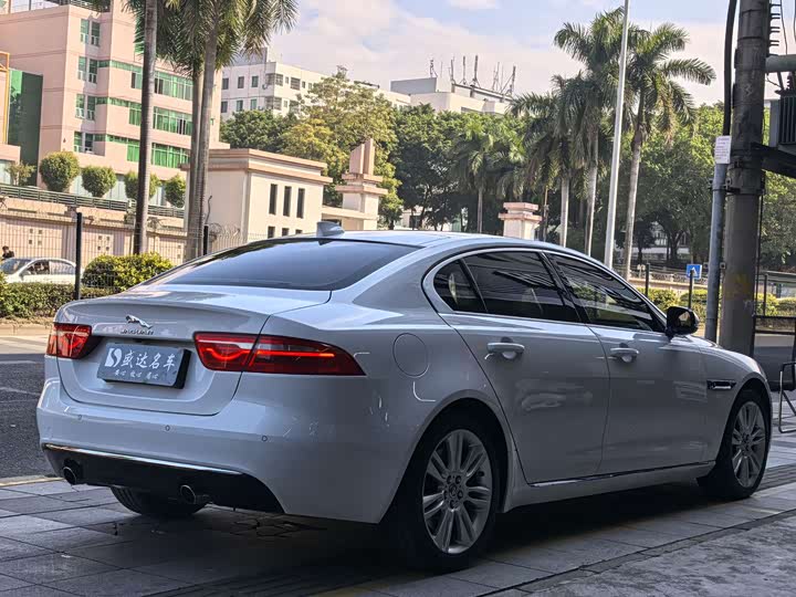 Jaguar XEL 2019 2.0 T 200 PS — фото 4