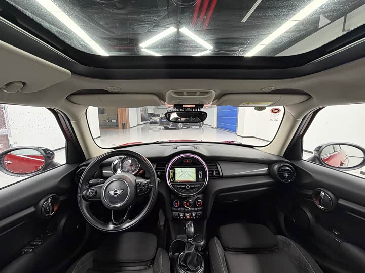 MINI Hatch — фото 14