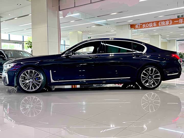 BMW 7-Series 2019 740 Li Leading M — фото 3