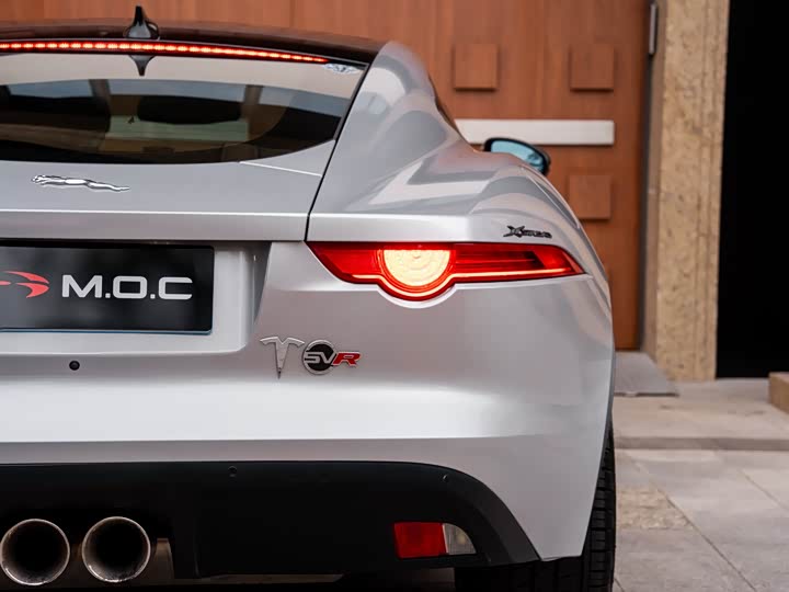 Jaguar F-TYPE 2016 3.0 SC — фото 10