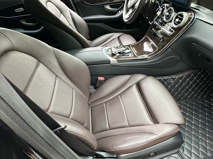Mercedes-Benz GLC 2019 GLC 260 4 MATIC — фото 8