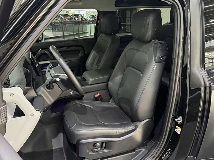 Land Rover Defender — фото 14