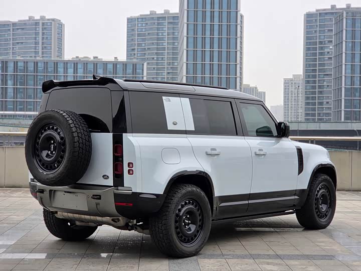 Land Rover Defender — фото 6
