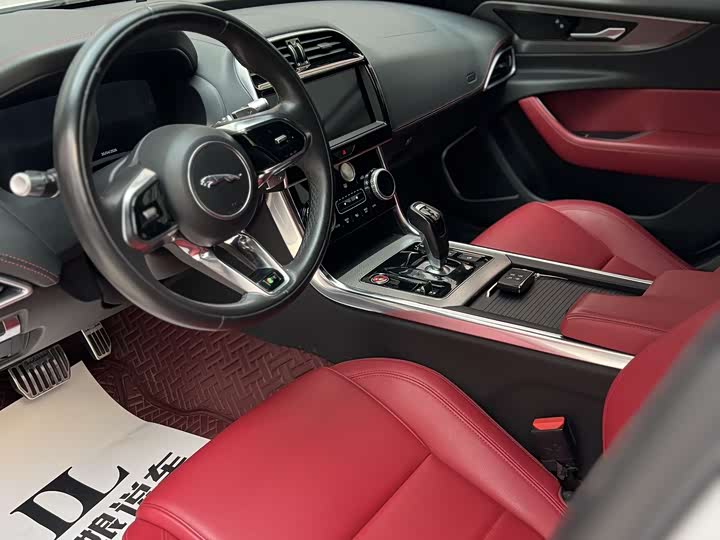 Jaguar XEL 2022 2.0 T 250 PS R-DYNAMIC S — фото 2