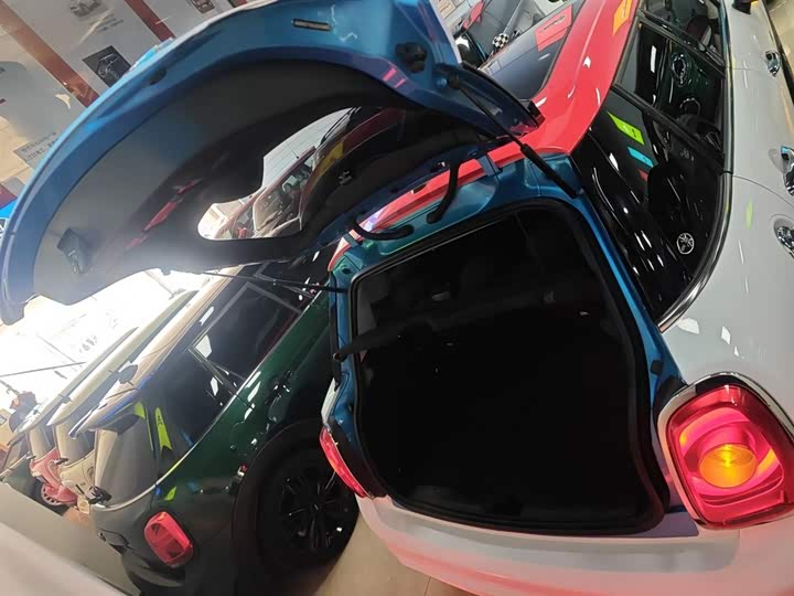 MINI Hatch — фото 19