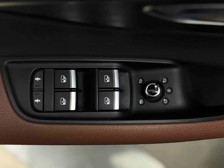 Audi Q7 2020 55 TFSI quattro S line Sport — фото 14
