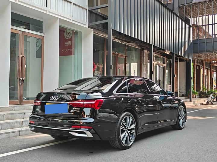 Audi A6L 40 TFSI люкс-динамик — фото 6