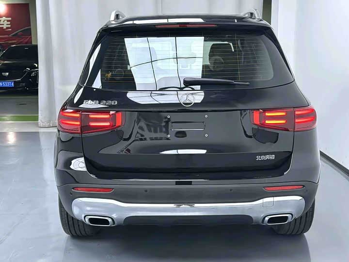 Mercedes-Benz GLB рестайлинг GLB 220 стиль — фото 11