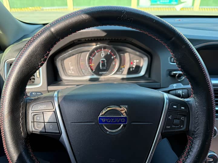 Volvo S60 2017 S 60 L T 4 — фото 12