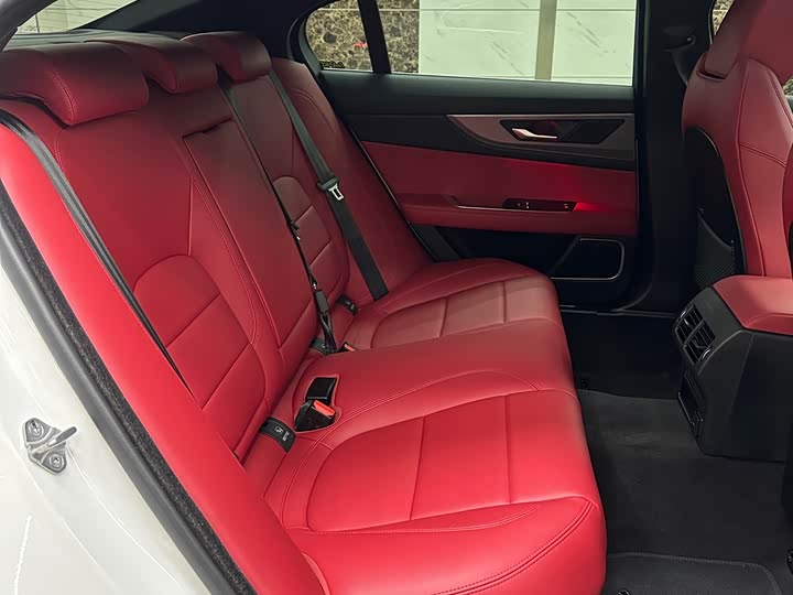 Jaguar XEL 2021 2.0 T 250 PS R-DYNAMIC S — фото 11