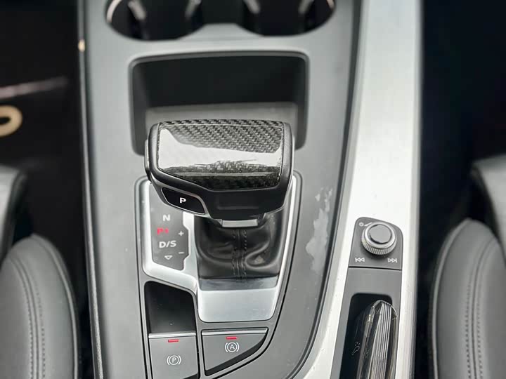 Audi A5 2021 Sportback 40 TFSI quattro — фото 5