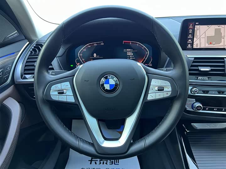 BMW X3 2021 x Drive 28i — фото 11