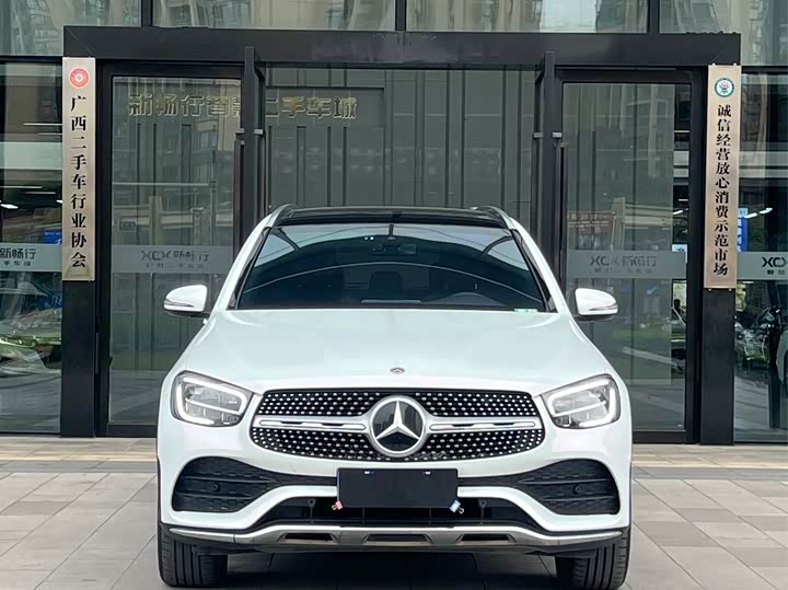 Mercedes-Benz GLC 2022 GLC 260 L 4 MATIC Luxury — фото 2