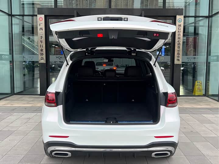 Mercedes-Benz GLC 2022 GLC 260 L 4 MATIC Luxury — фото 17