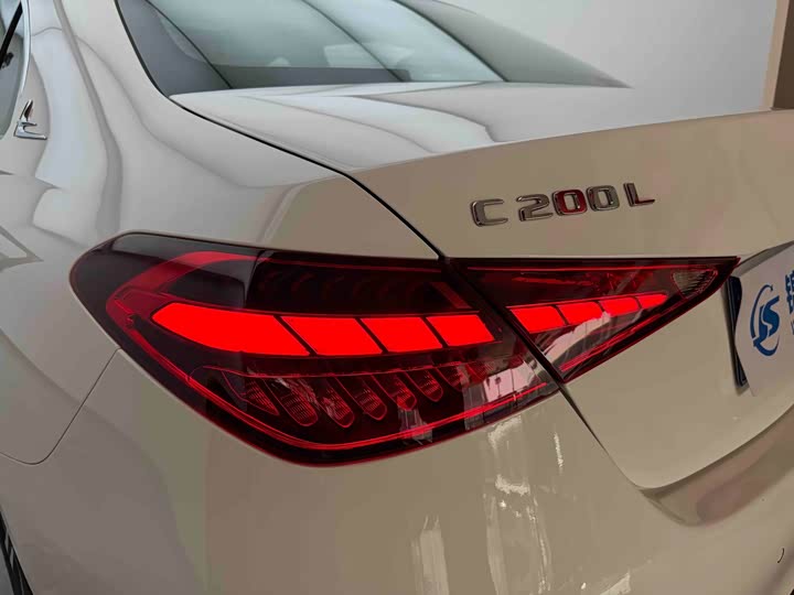 Mercedes-Benz C-Class 2022 C 200 L — фото 26